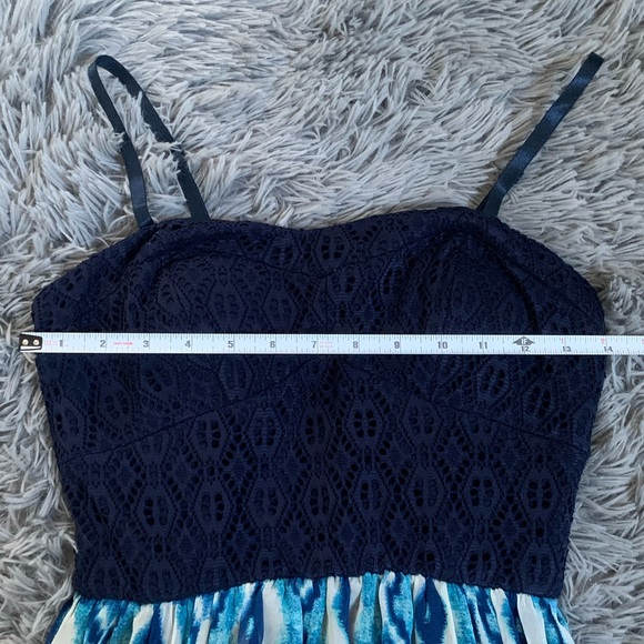 Sold - Maxi dress - Picture 6 of 8